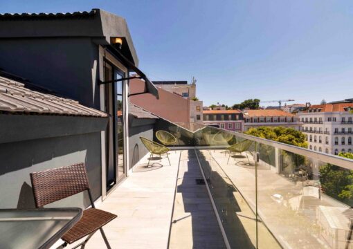 Penthouse Flat with Terrace