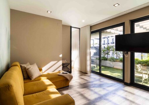 Loft with Terrace & Mini-Pool