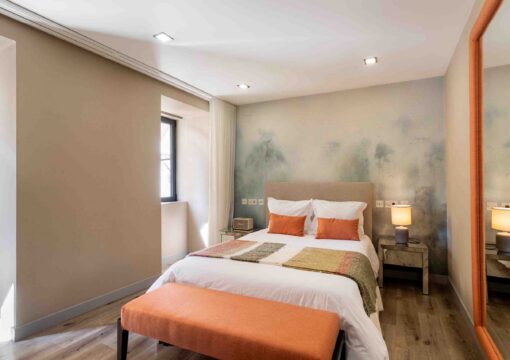 One Bedroom Flat with View