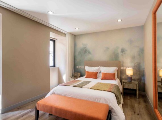 One Bedroom Flat with View