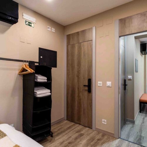Two Bedroom Flat with Terrace