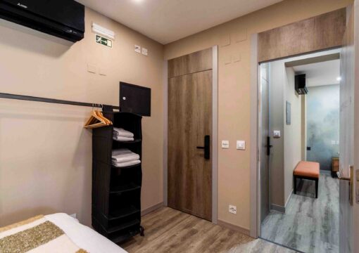 Two Bedroom Flat with Terrace