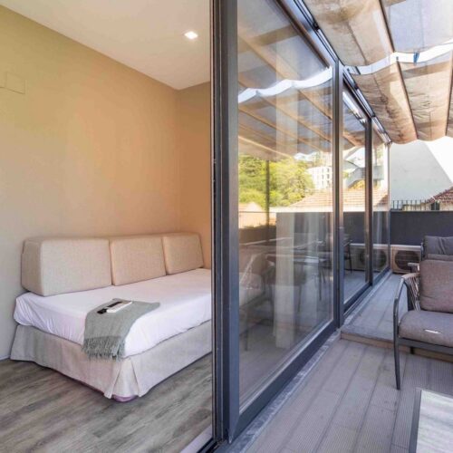 Two Bedroom Flat with Terrace